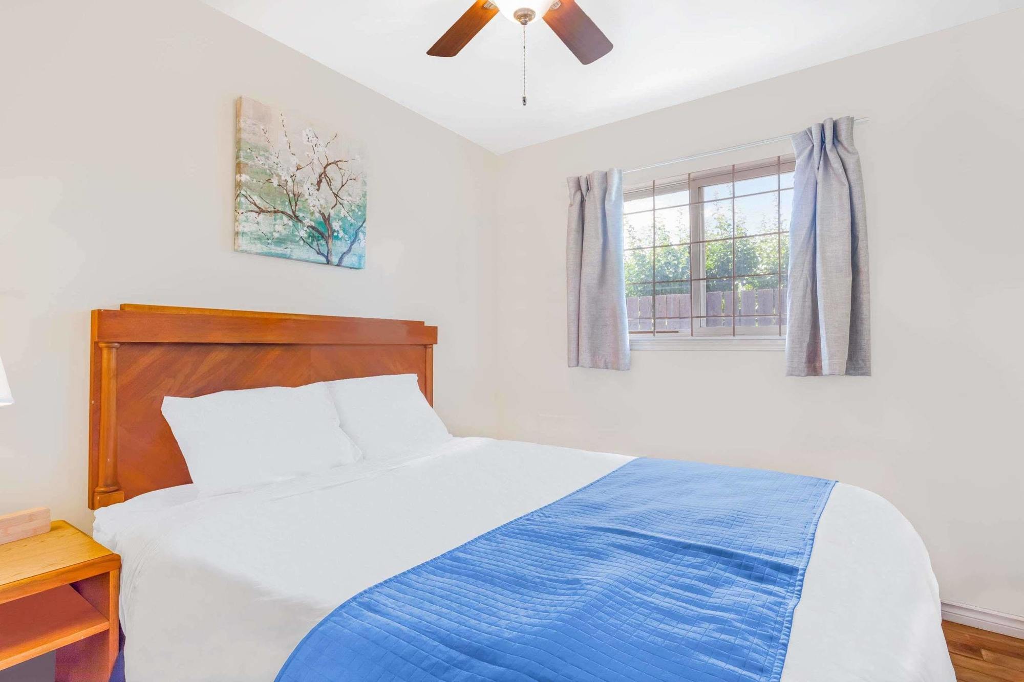 Knights Inn Merritt Bagian luar foto