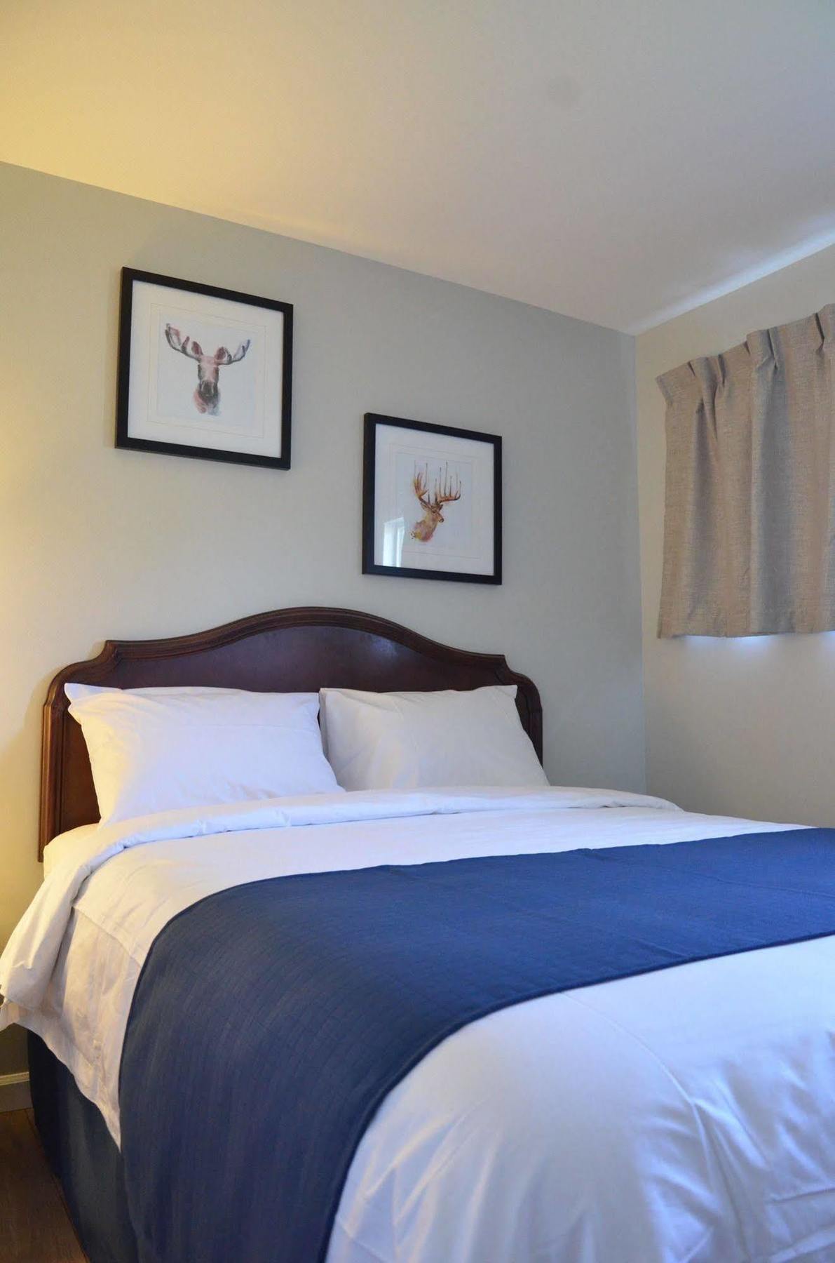 Knights Inn Merritt Bagian luar foto